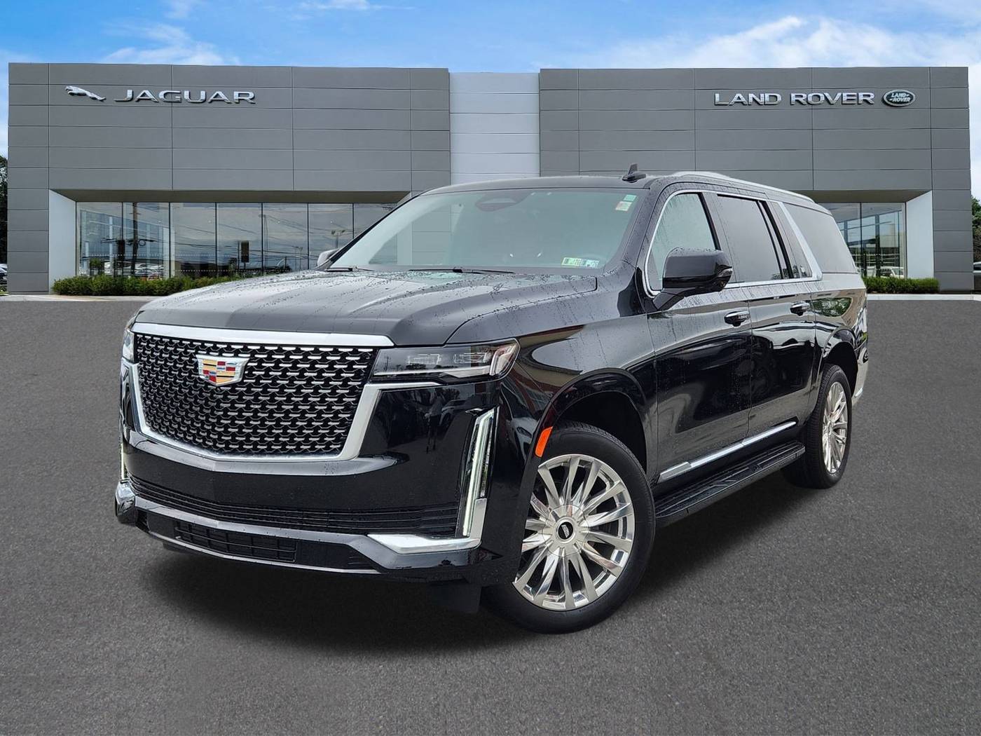 2023 Cadillac Escalade Premium Luxury — SUV — 28,333 mi — West Chester, PA