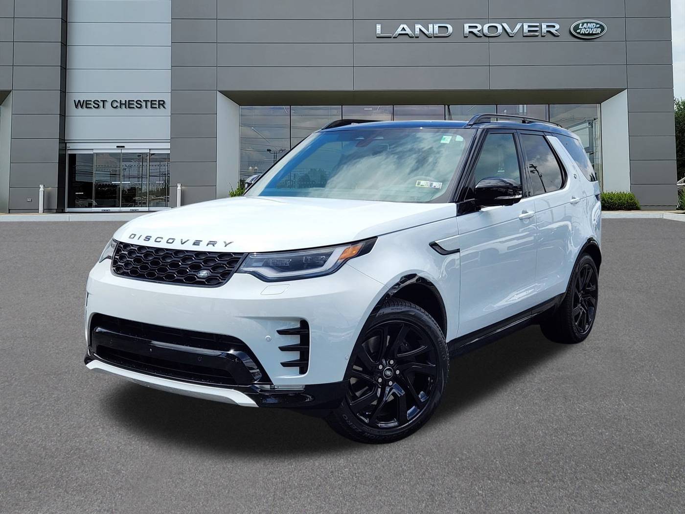 2025 Land Rover Discovery Dynamic SE — SUV — 14 mi — West Chester, PA