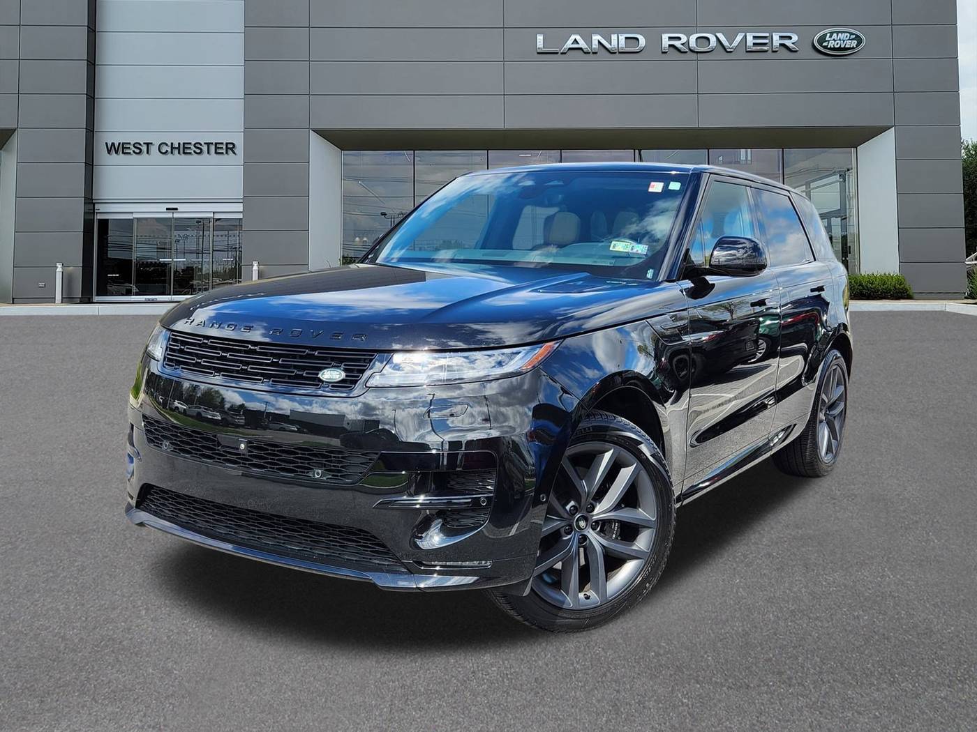 2024 Land Rover Range Rover Sport SE Dynamic — SUV — 9,765 mi — West Chester, PA