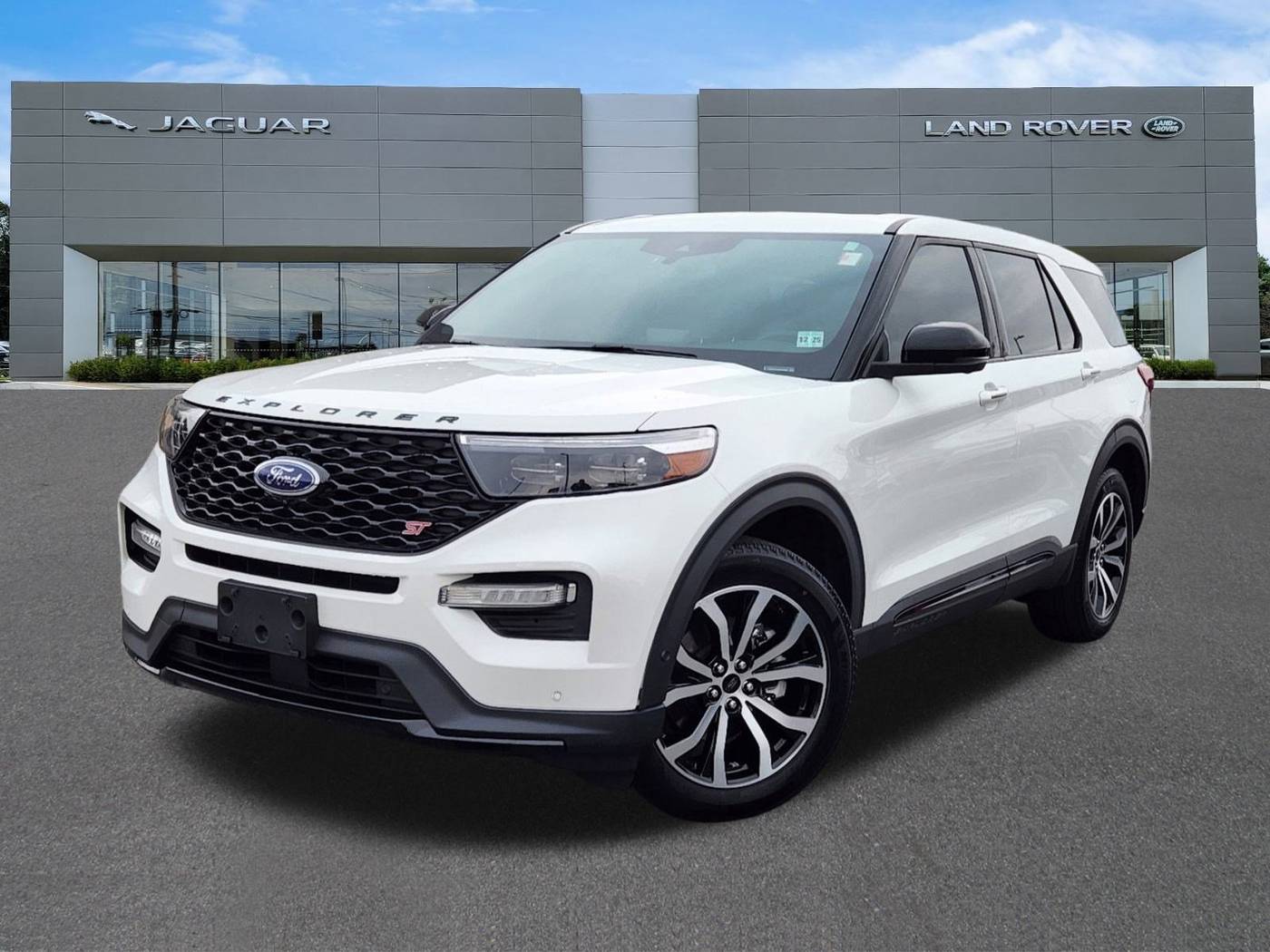 2021 Ford Explorer ST — SUV — 29,885 mi — West Chester, PA