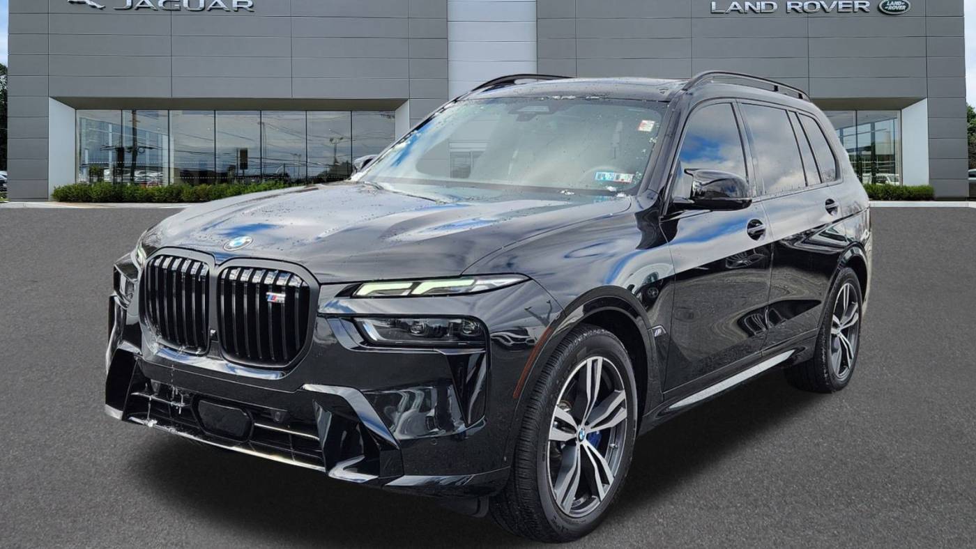 2025 BMW X7 M60i — SUV — 4,865 mi — West Chester, PA