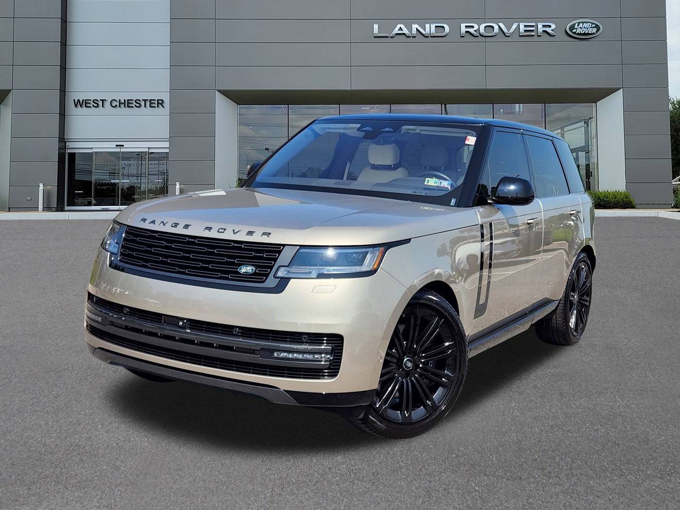 2023 Land Rover Range Rover SE — SUV — 17,781 mi — West Chester, PA