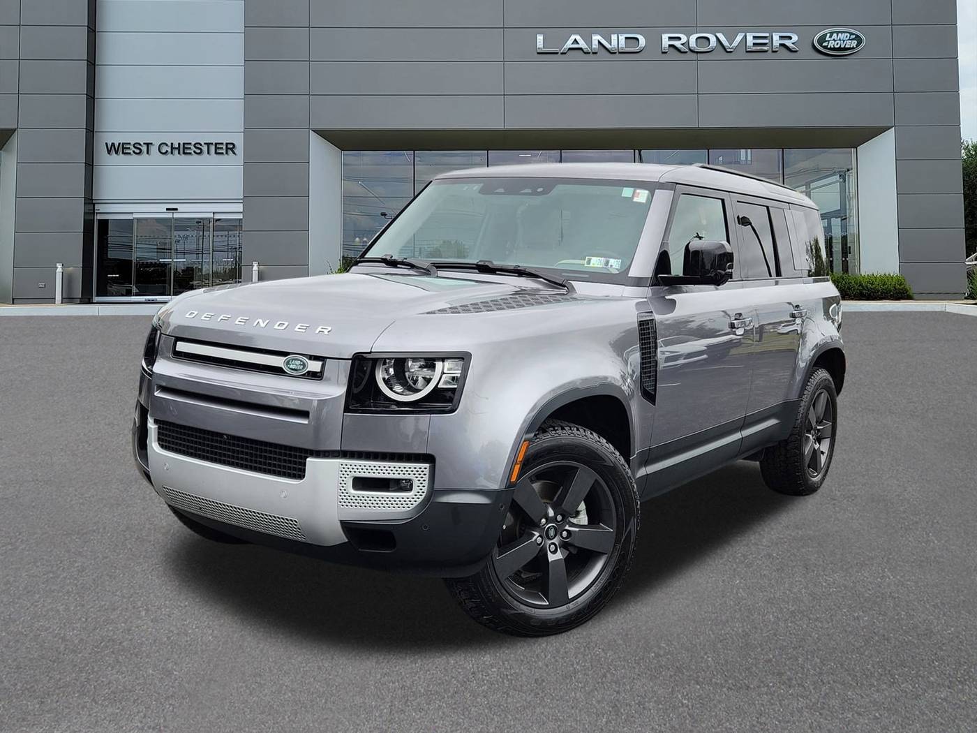 2023 Land Rover Defender S — SUV — 14,930 mi — West Chester, PA