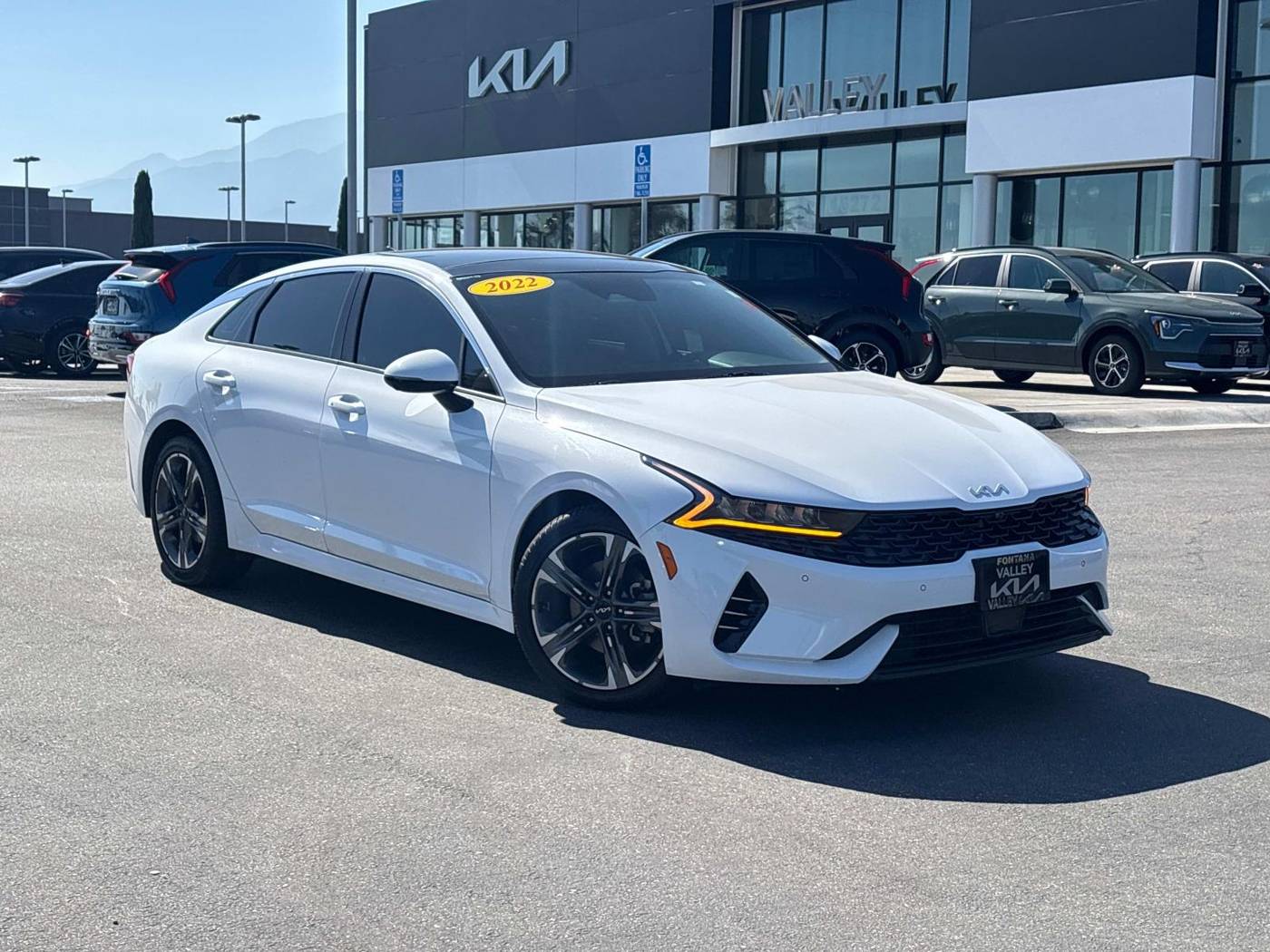 2022 Kia K5 EX — Sedan — 30,412 mi — Fontana, CA