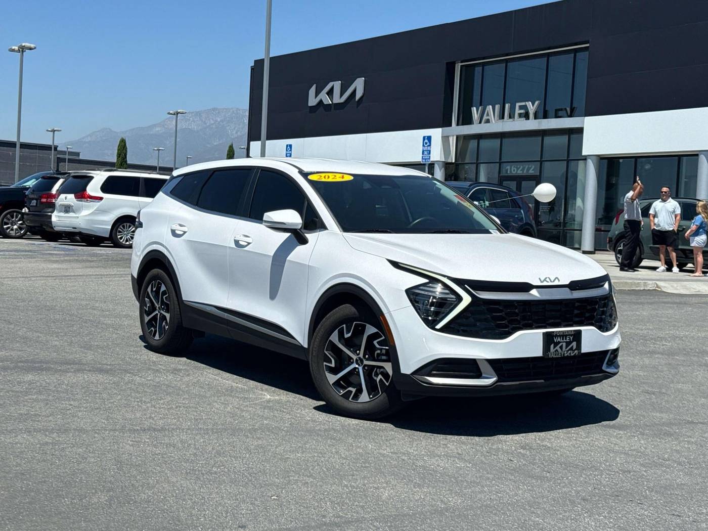 2024 Kia Sportage EX — SUV — 8,146 mi — Fontana, CA