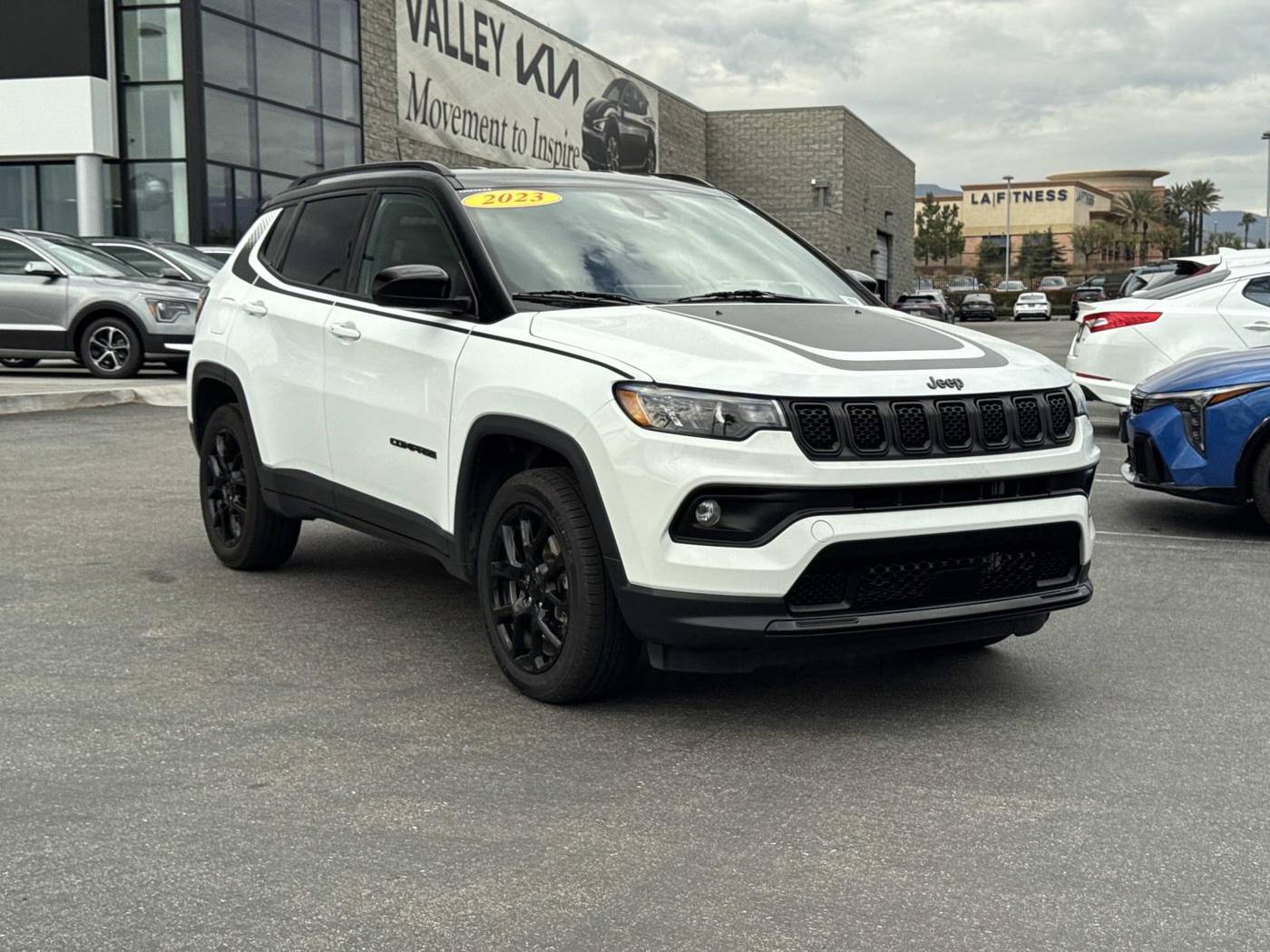 2023 Jeep Compass Altitude — SUV — 21,749 mi — Fontana, CA