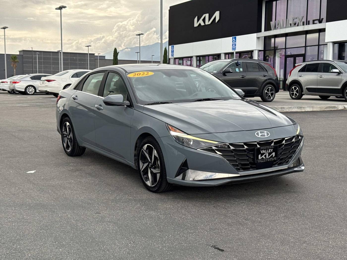 2022 Hyundai Elantra SEL — Sedan — 37,601 mi — Fontana, CA