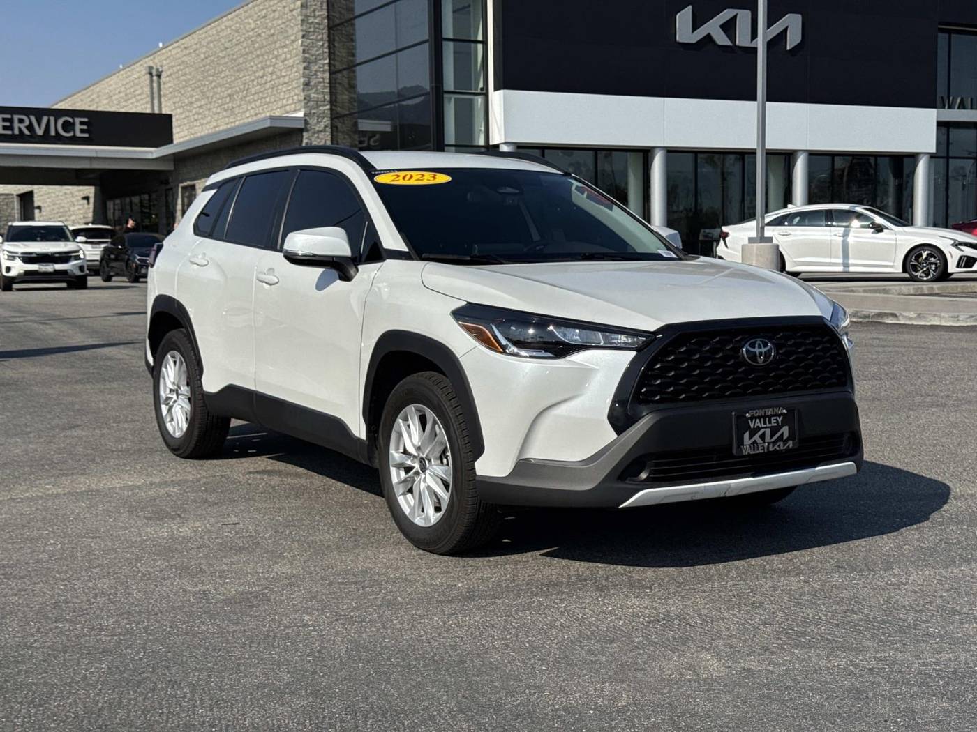 2023 Toyota Corolla Cross LE — SUV — 30,869 mi — Fontana, CA