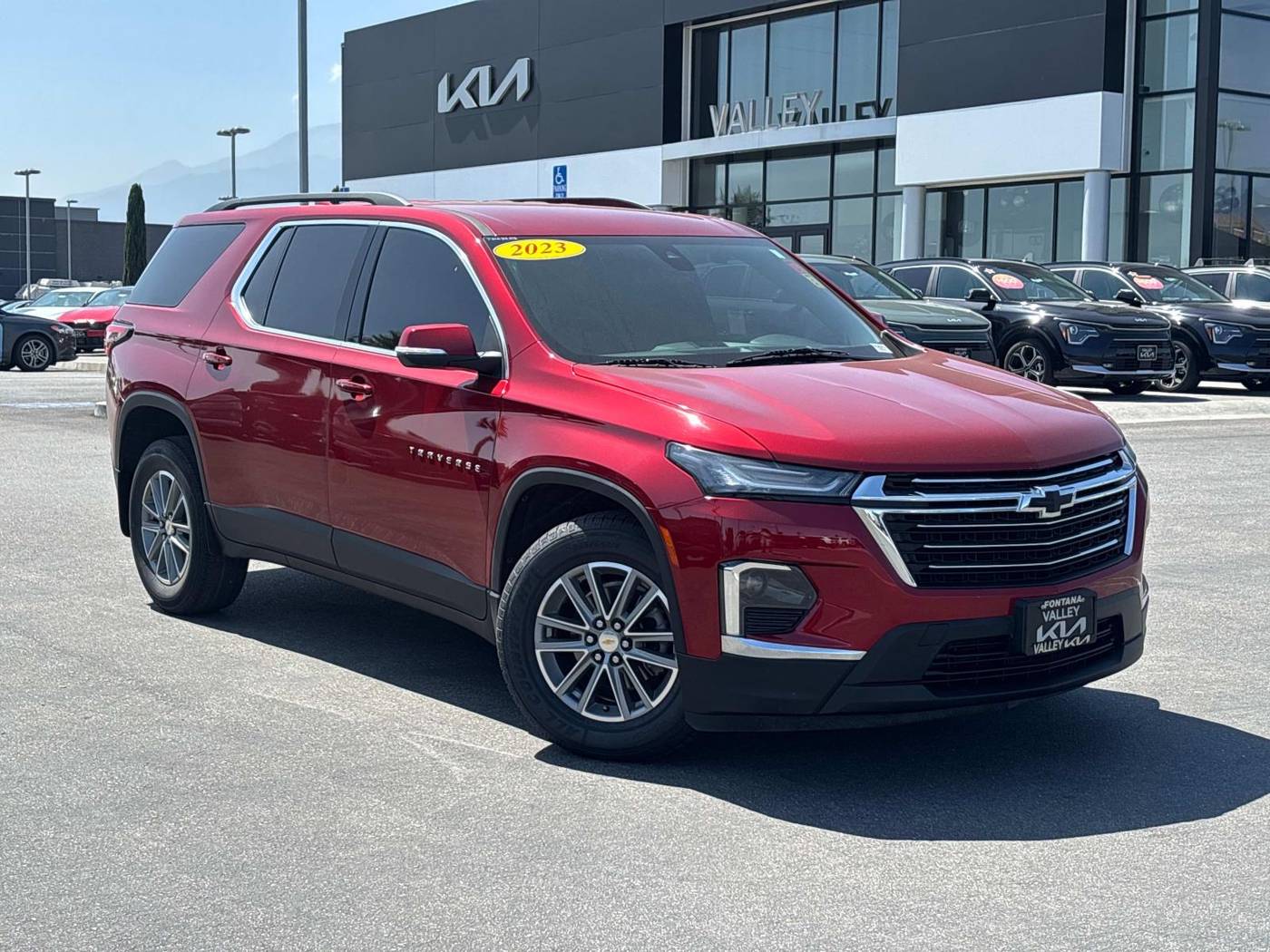2023 Chevrolet Traverse LT Cloth — SUV — 23,237 mi — Fontana, CA