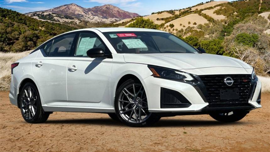 2024 Nissan Altima SR — Sedan — 6,534 mi — San Bernardino, CA