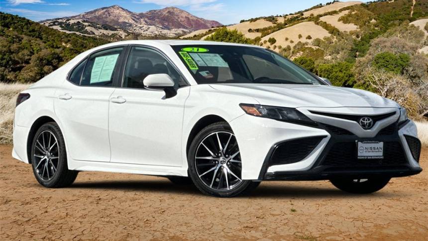 2021 Toyota Camry SE — Sedan — 59,755 mi — San Bernardino, CA