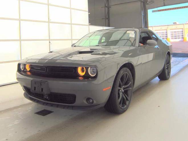 2018 Dodge Challenger SXT Plus