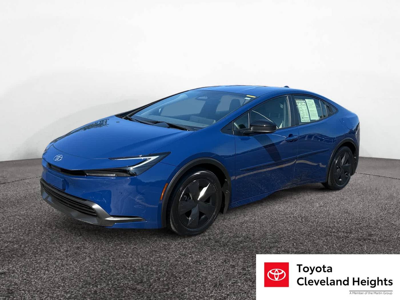 2023 Toyota Prius LE — Hatchback — 23,284 mi — Cleveland Heights, OH