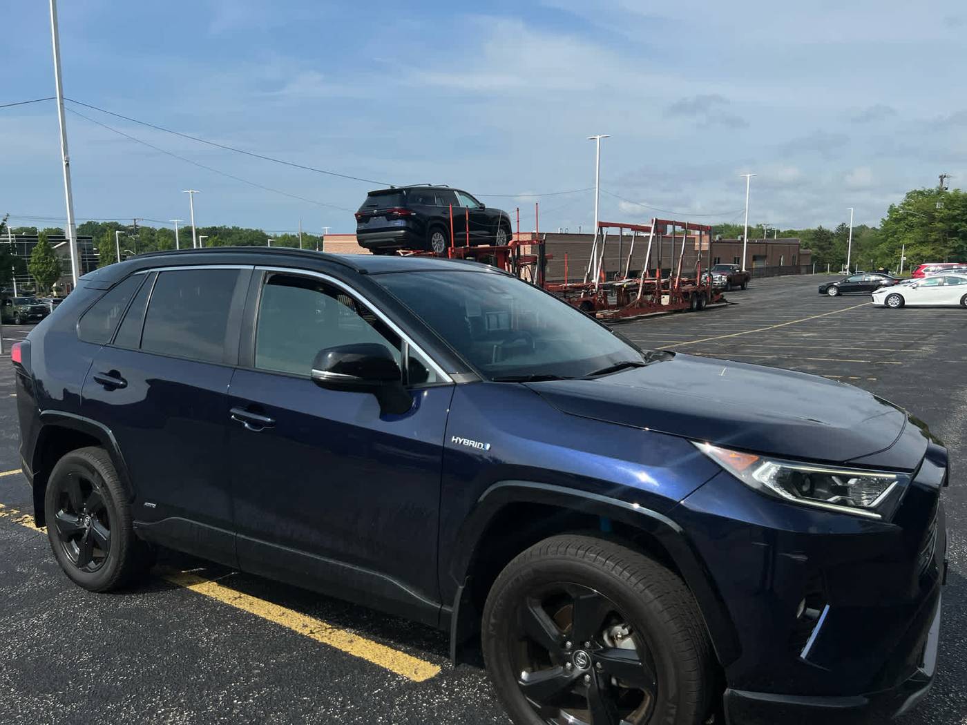 2020 Toyota RAV4 Hybrid XSE — SUV — 28,967 mi — Cleveland Heights, OH