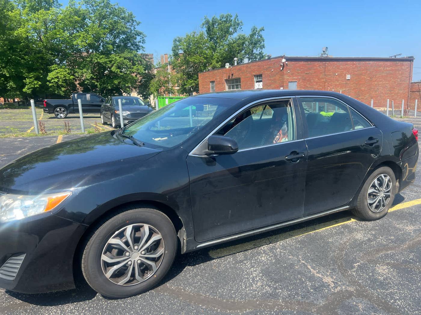 2012 Toyota Camry LE — Sedan — 185,963 mi — Cleveland Heights, OH