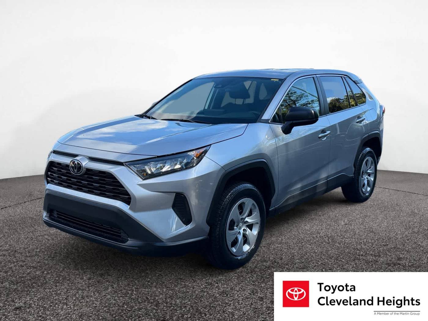 2022 Toyota RAV4 LE — SUV — 33,845 mi — Cleveland Heights, OH