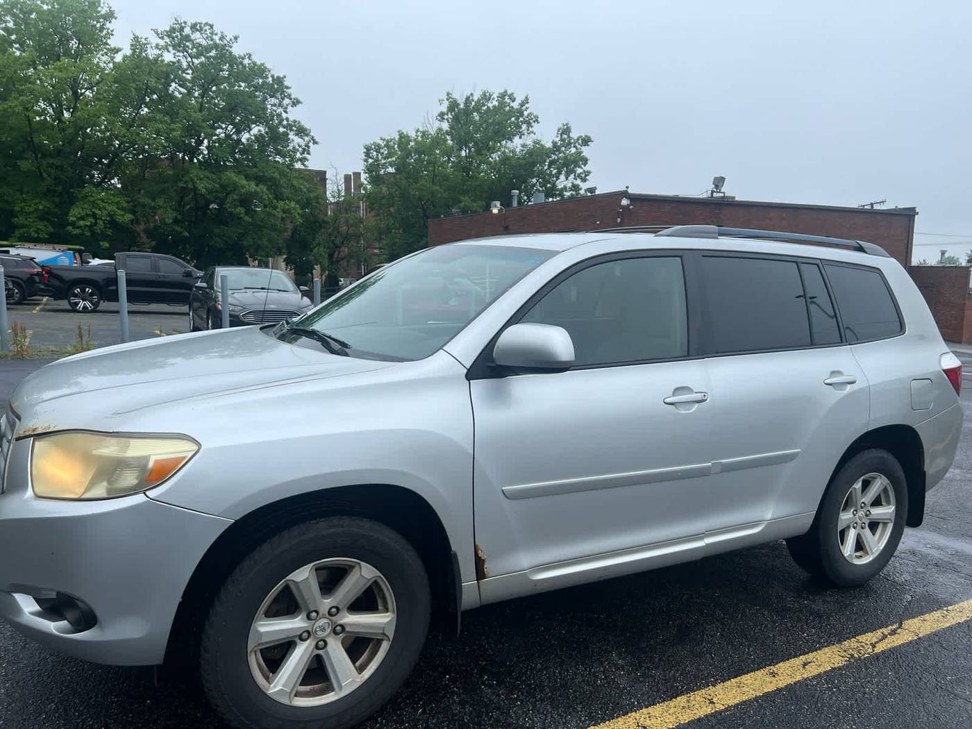 2010 Toyota Highlander Base — SUV — 157,949 mi — Cleveland Heights, OH