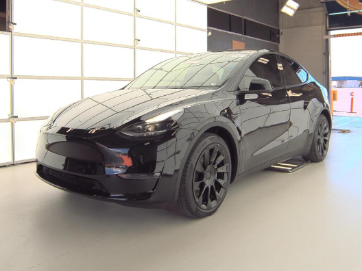 2022 Tesla Model Y Long Range — SUV — 32,373 mi — Barrington, IL