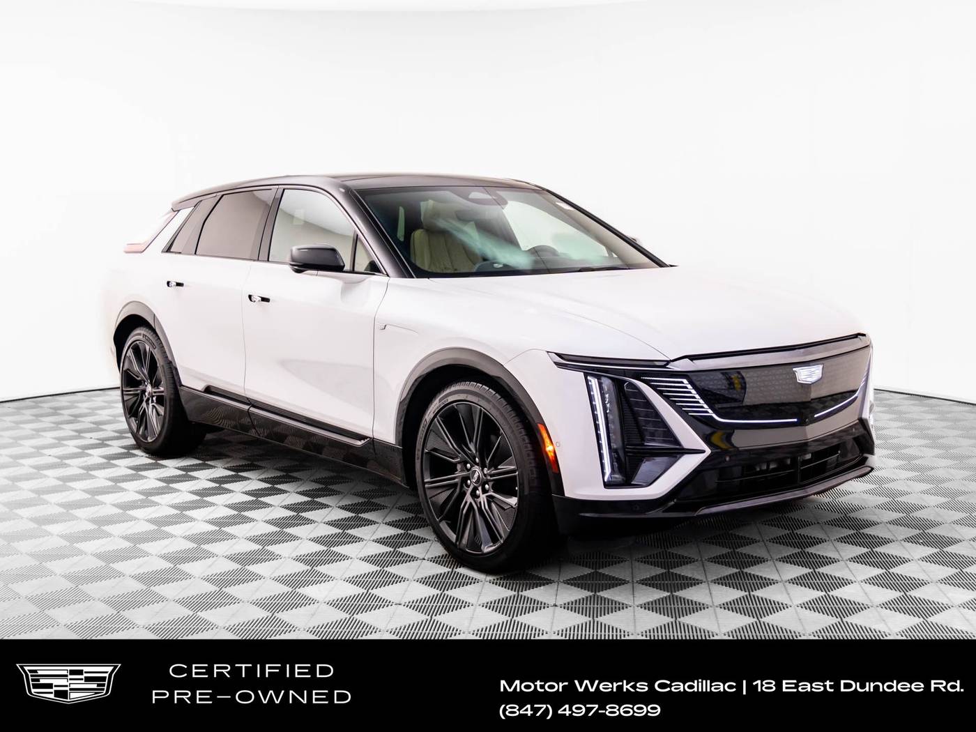 2024 Cadillac LYRIQ Sport — SUV — 11,122 mi — Barrington, IL