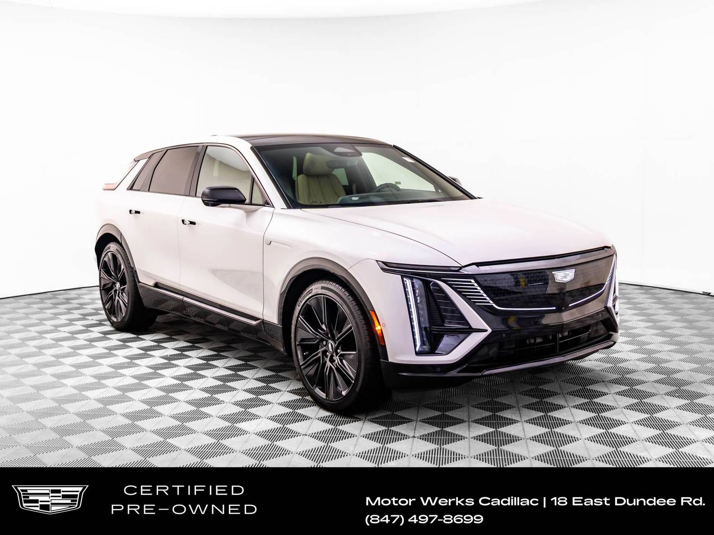 2024 Cadillac LYRIQ Sport — SUV — 17,491 mi — Barrington, IL