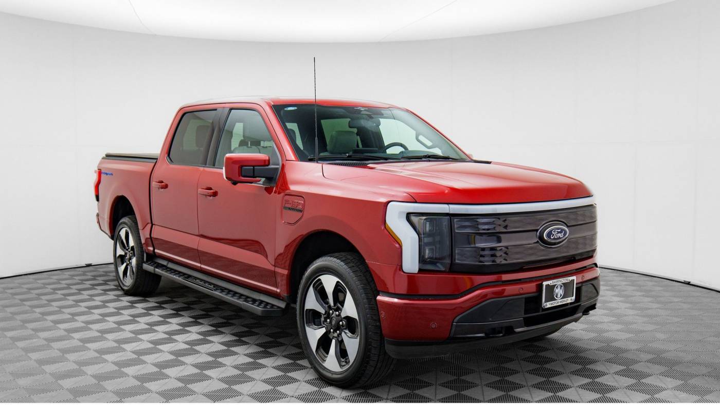 2023 Ford F-150 Lightning Platinum — Pickup Truck — 13,033 mi — Barrington, IL