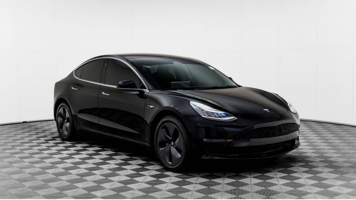 2018 Tesla Model 3 Long Range — Sedan — 94,411 mi — Barrington, IL