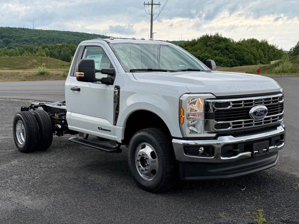 2026 Ford Super Duty F-350 XL