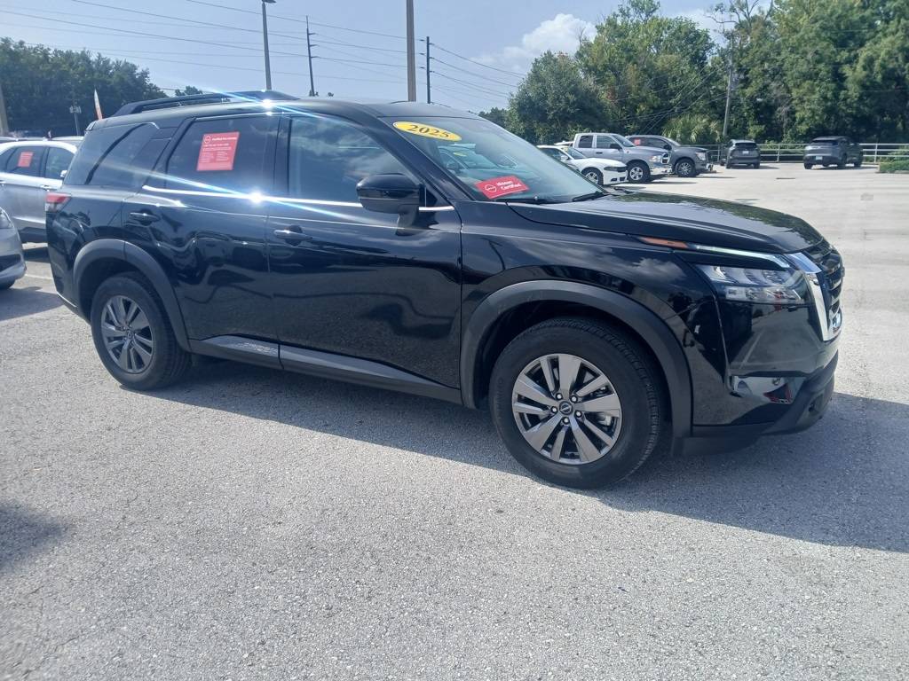 2025 Nissan Pathfinder SV — SUV — 1,853 mi — Homosassa, FL