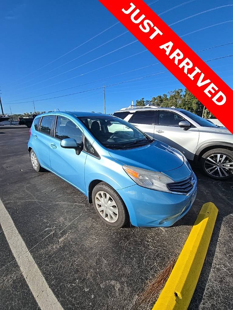 2014 Nissan Versa 1.6 SV — Hatchback — 95,207 mi — Homosassa, FL