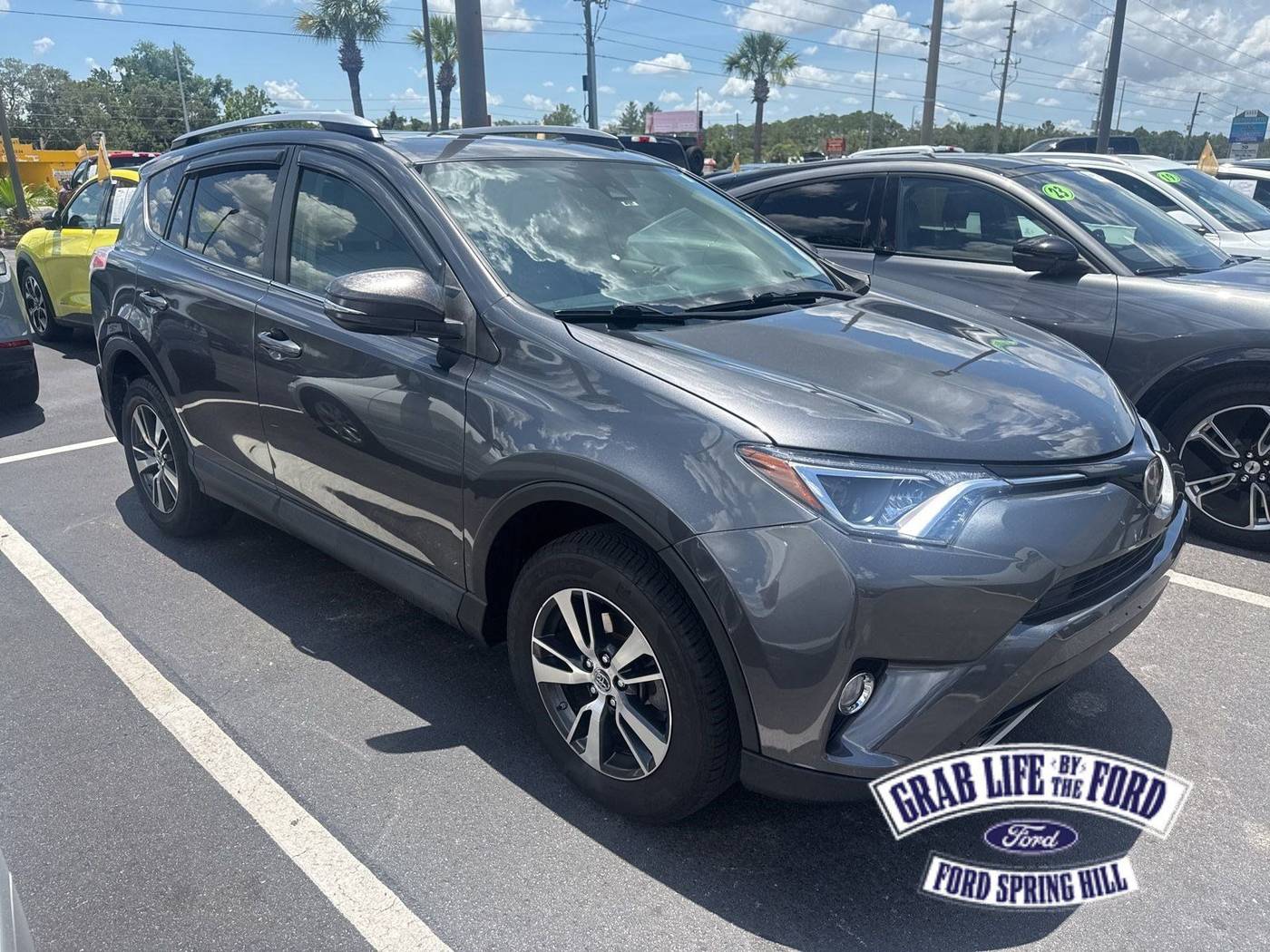2017 Toyota RAV4 XLE