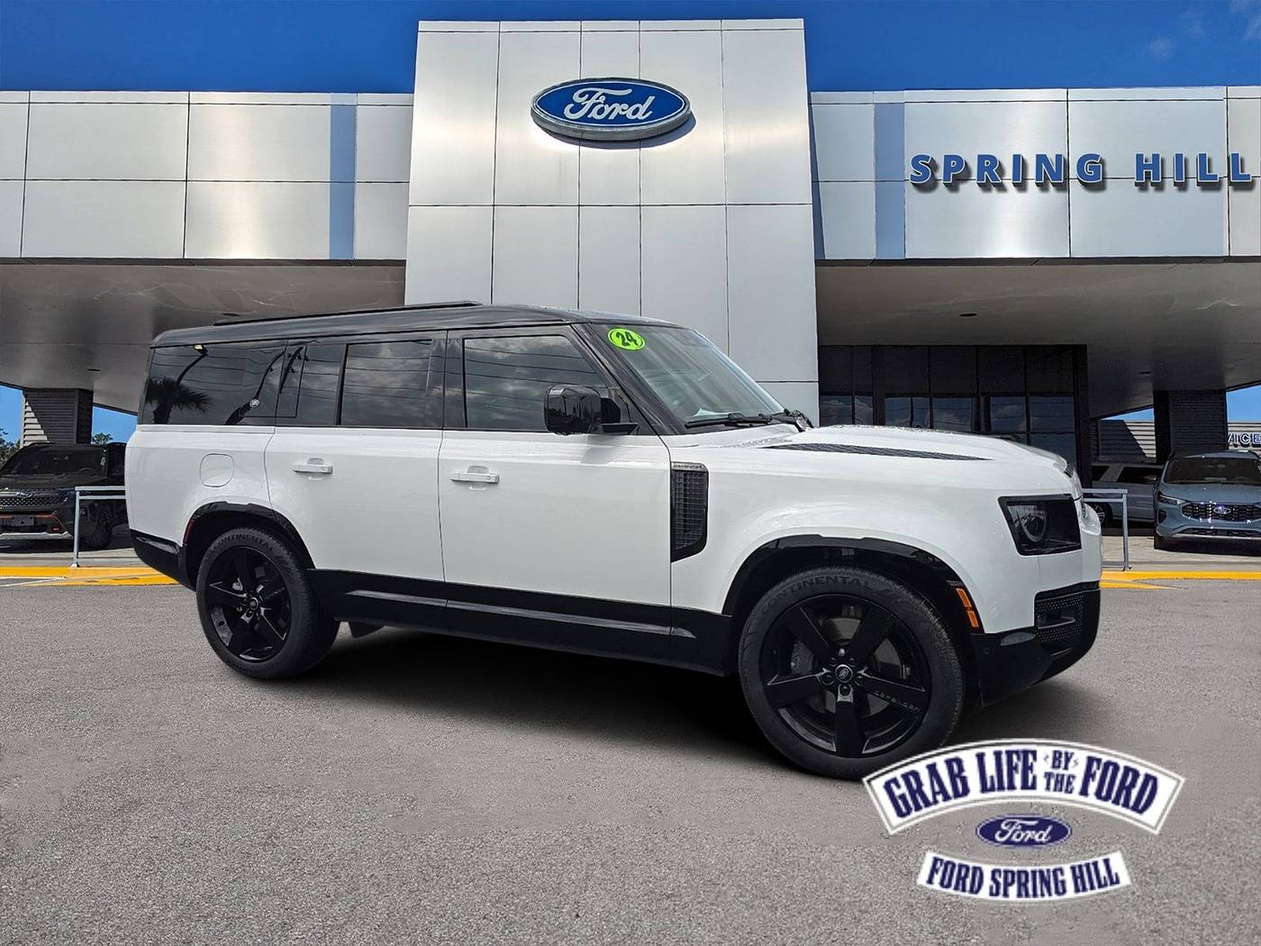 2024 Land Rover Defender X-Dynamic SE — SUV — 32,037 mi — Spring Hill, FL