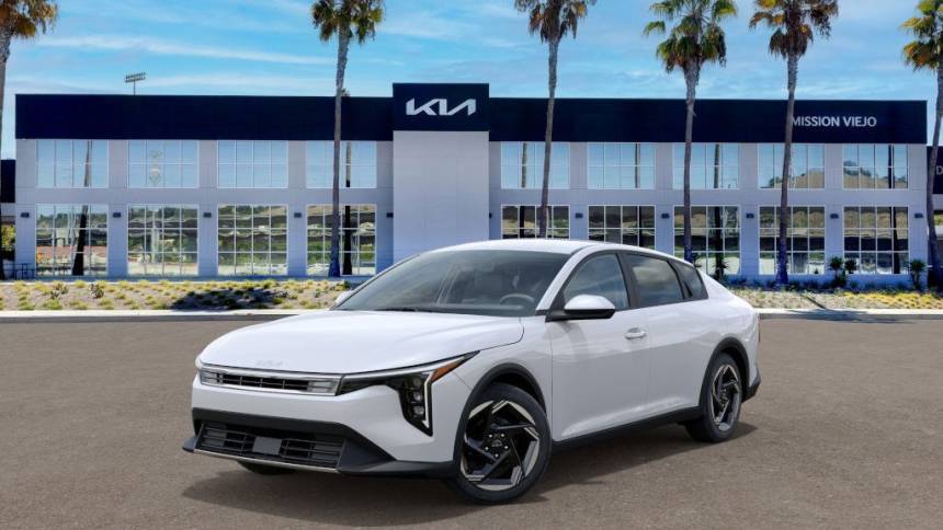 2025 Kia K4 EX — Sedan — 5,283 mi — Mission Viejo, CA