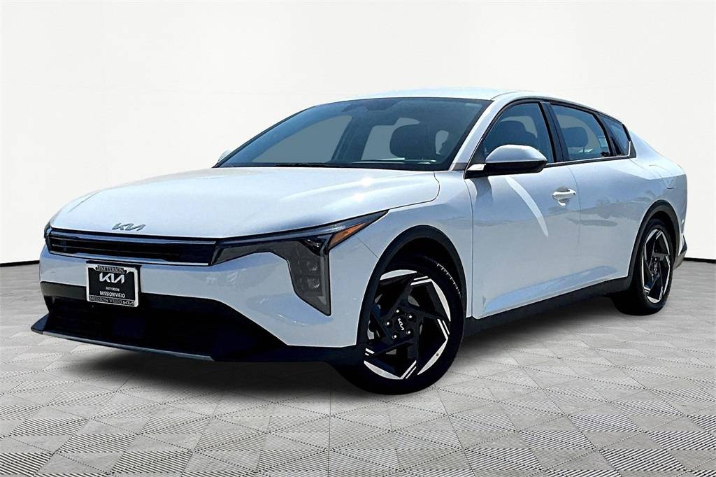 2025 Kia K4 EX — Sedan — 4,056 mi — Mission Viejo, CA