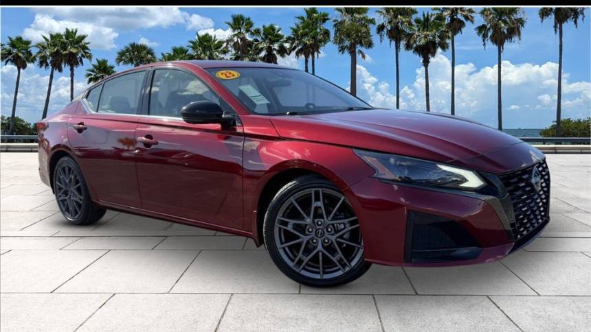 2023 Nissan Altima SR — Sedan — 10,859 mi — New Port Richey, FL