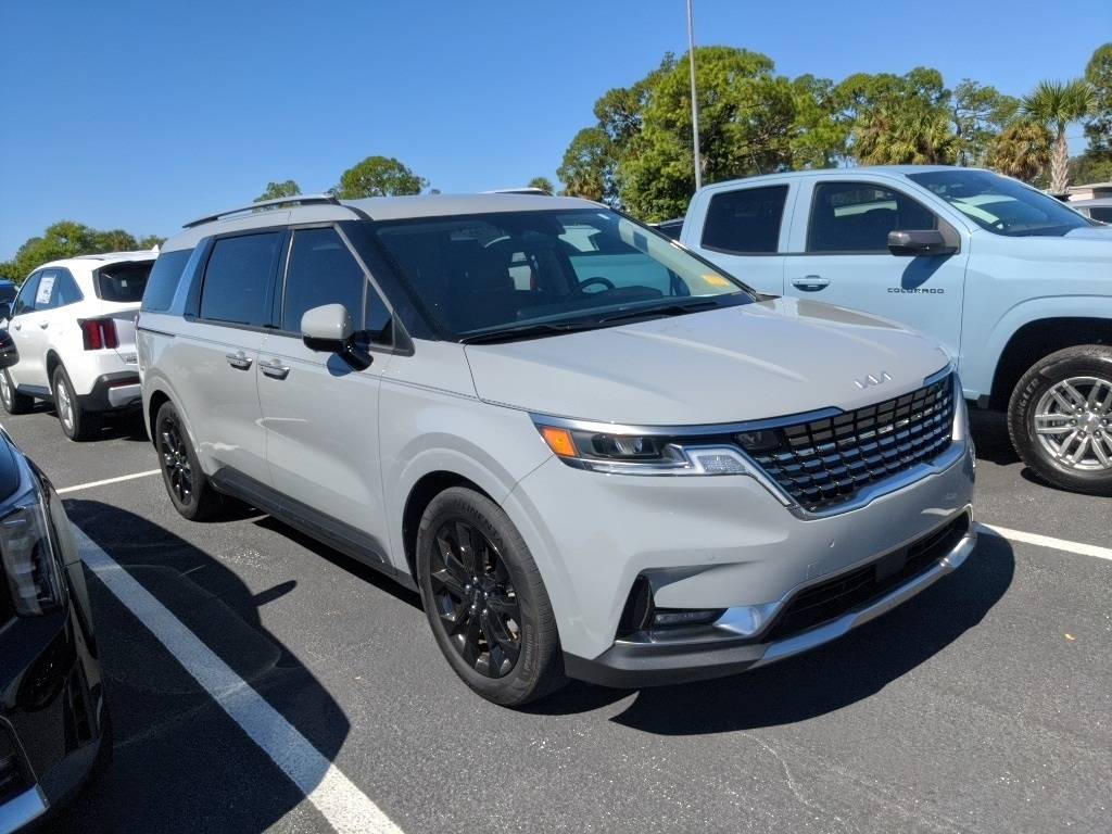 2024 Kia Carnival SX — Minivan — 19,649 mi — New Port Richey, FL