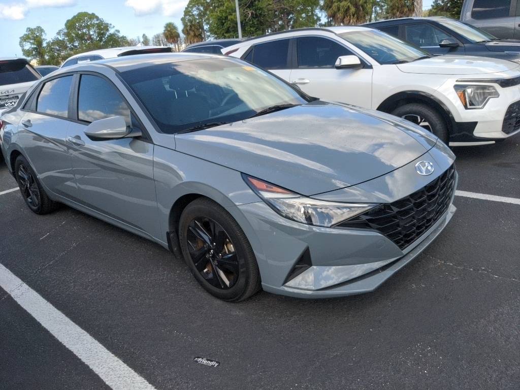 2022 Hyundai Elantra SEL — Sedan — 23,775 mi — New Port Richey, FL