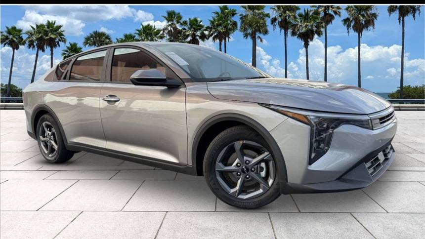 2025 Kia K4 LXS — Sedan — 16,348 mi — New Port Richey, FL