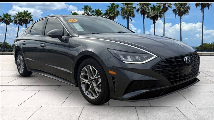 2021 Hyundai Sonata SEL — Sedan — 72,649 mi — New Port Richey, FL