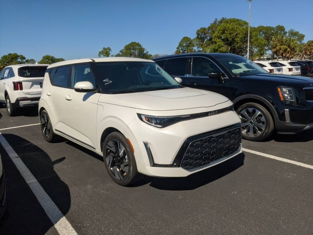 2024 Kia Soul GT-Line — Hatchback — 3,069 mi — New Port Richey, FL