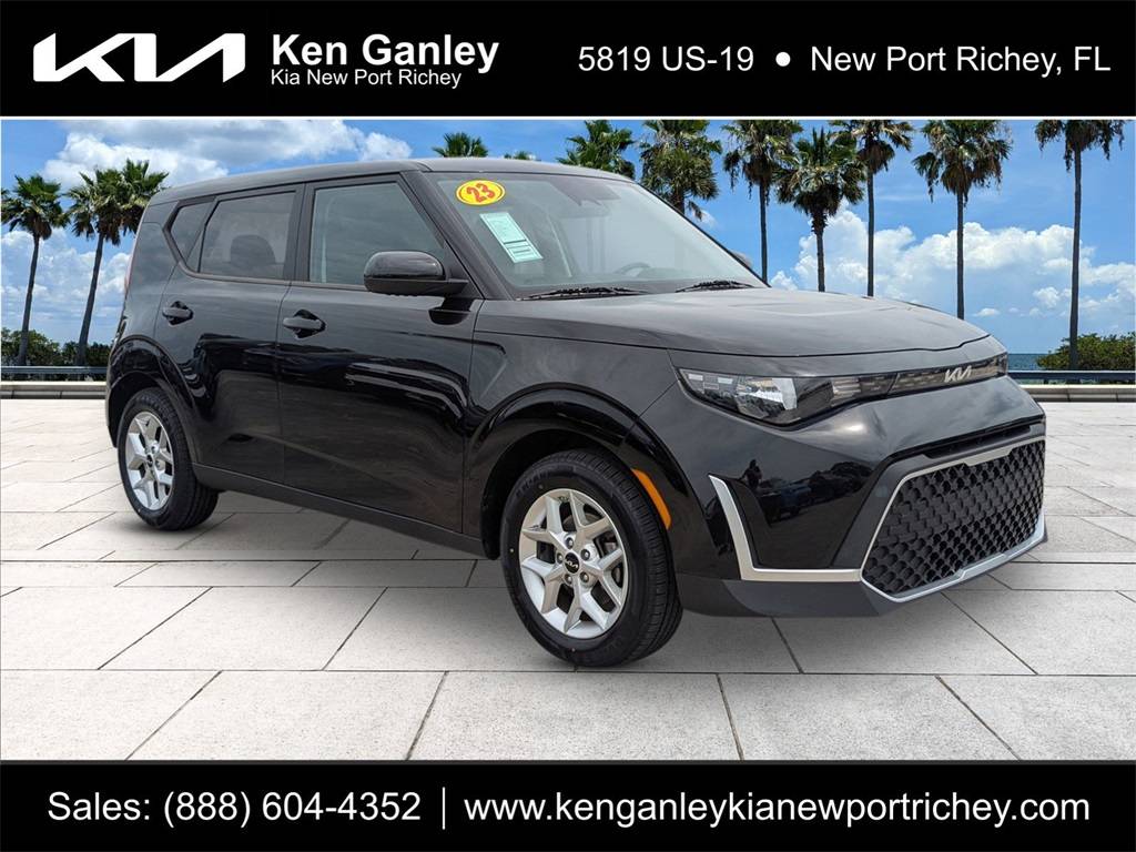 2023 Kia Soul LX — Hatchback — 45,553 mi — New Port Richey, FL