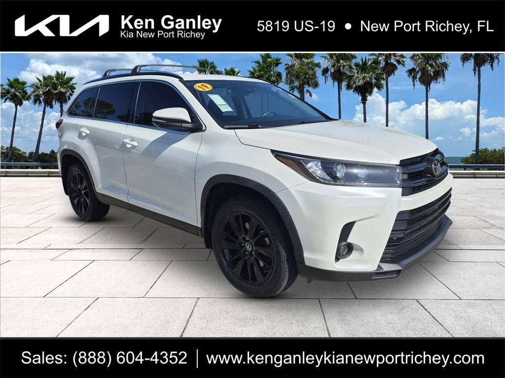 2019 Toyota Highlander SE V6 — SUV — 100,498 mi — New Port Richey, FL