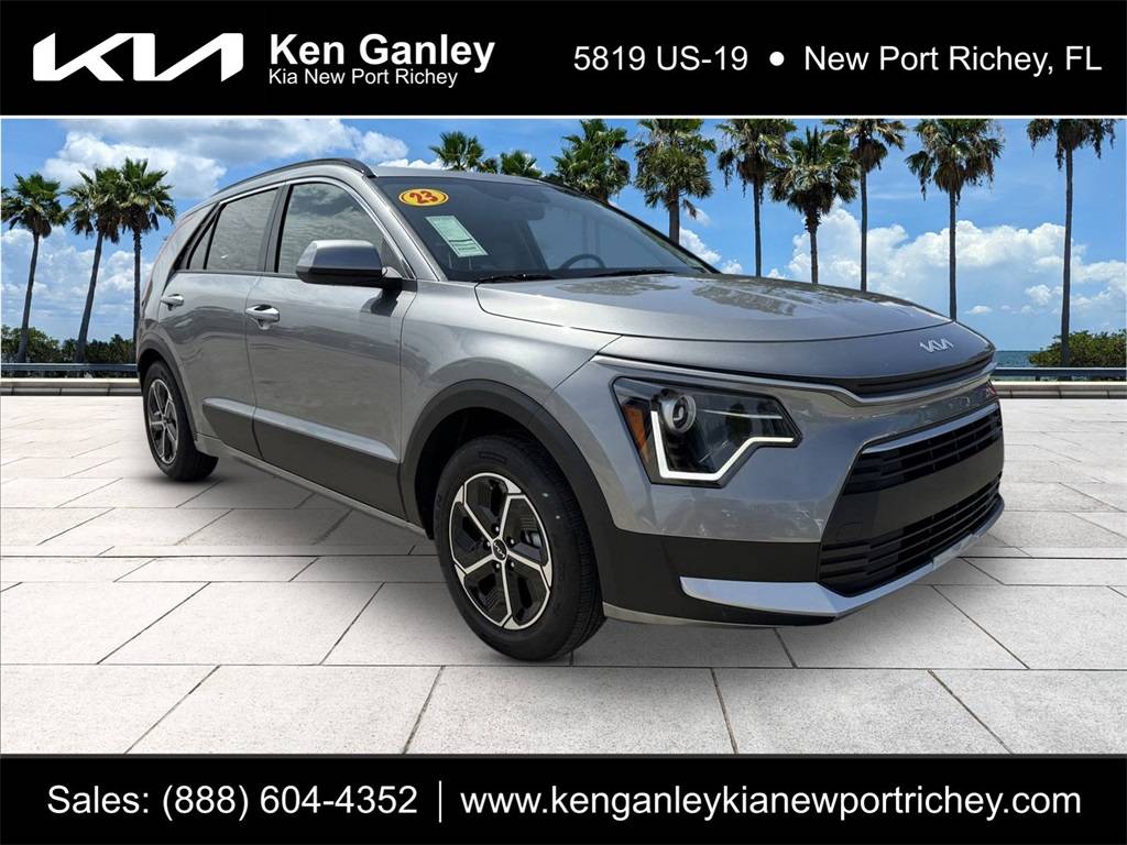 2023 Kia Niro Hybrid LX — SUV — 7,412 mi — New Port Richey, FL