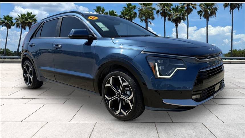2024 Kia Niro Plug-In Hybrid SX Touring