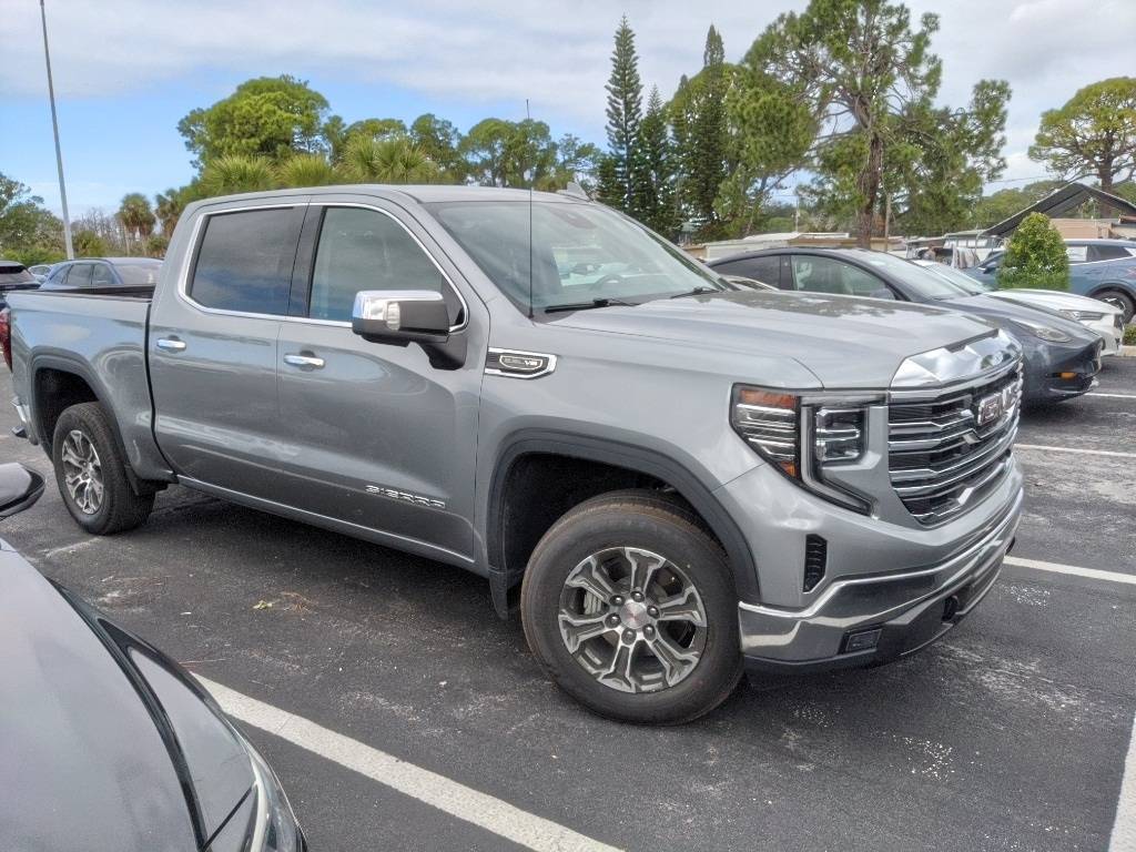 2024 GMC Sierra 1500 SLT — Pickup Truck — 39,530 mi — New Port Richey, FL