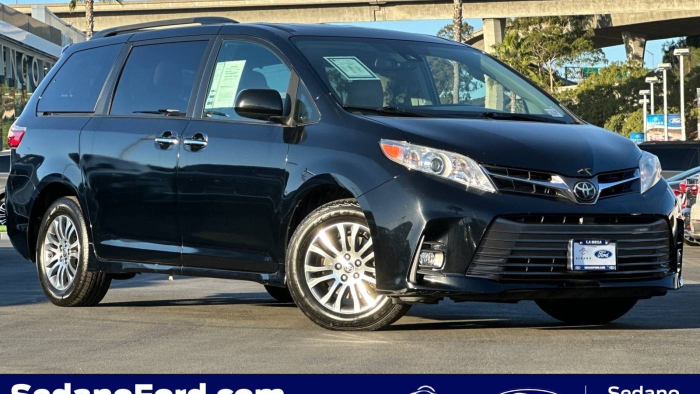 2020 Toyota Sienna XLE — Minivan — 67,486 mi — LA MESA, CA