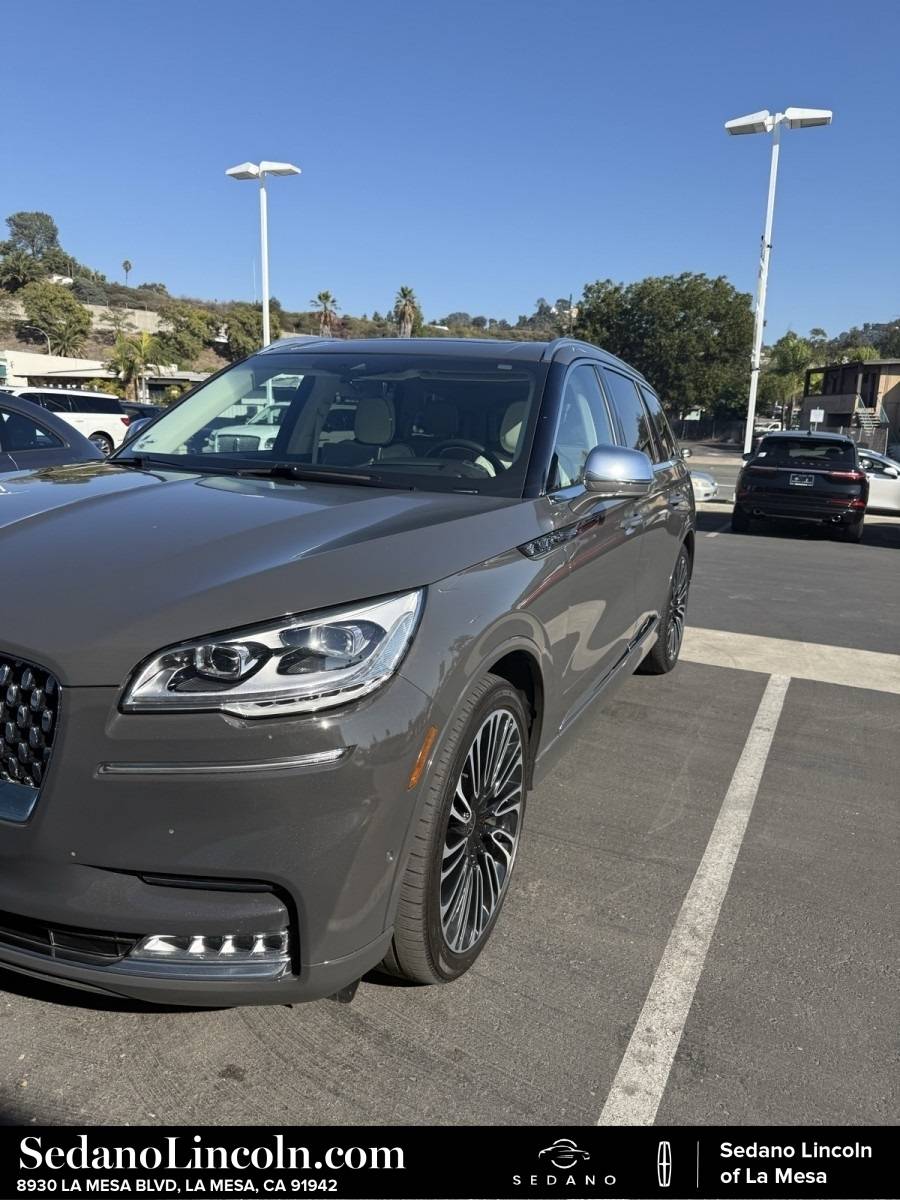 2022 Lincoln Aviator Black Label — SUV — 22,560 mi — La Mesa, CA