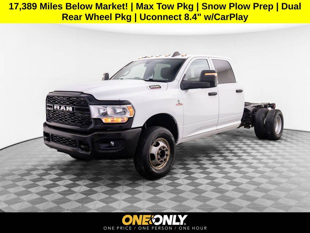 2022 Ram 3500 Chassis Cab Tradesman — Chassis Cab Truck — 61,422 mi — Barrington, IL