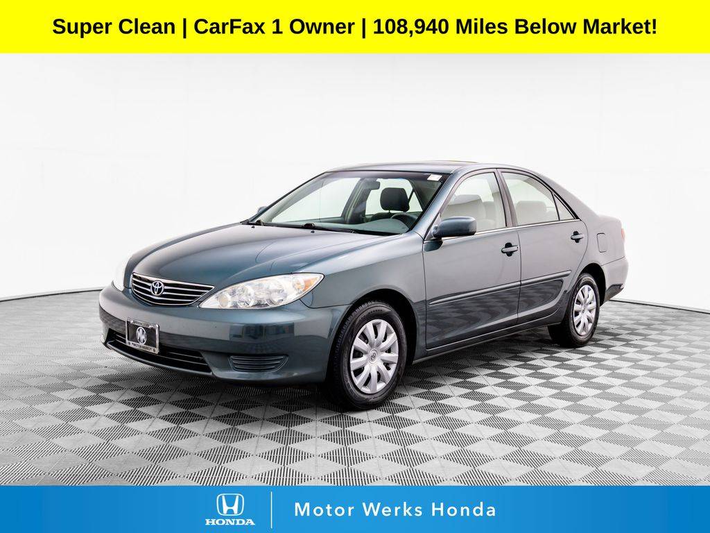 2005 Toyota Camry Base — Sedan — 69,255 mi — Barrington, IL