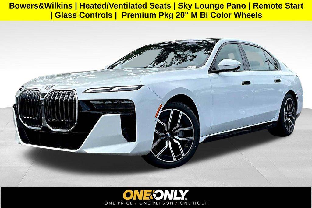 2025 BMW 7 Series 740i — Sedan — 15,800 mi — Barrington, IL