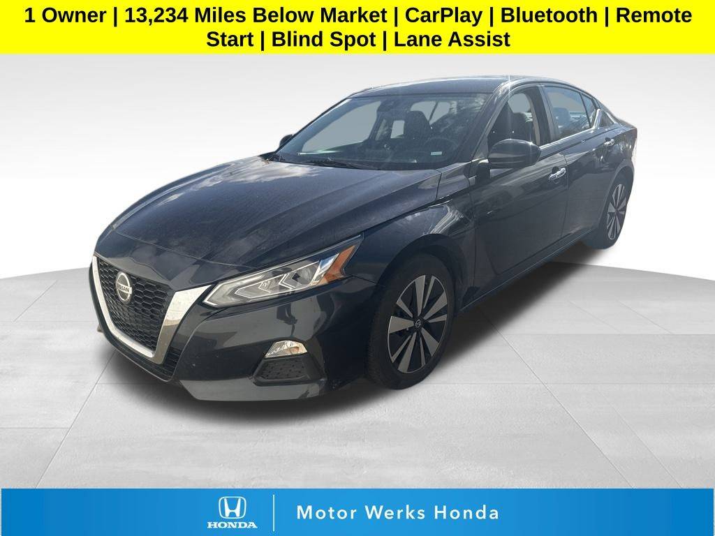 2022 Nissan Altima SV — Sedan — 43,967 mi — Barrington, IL